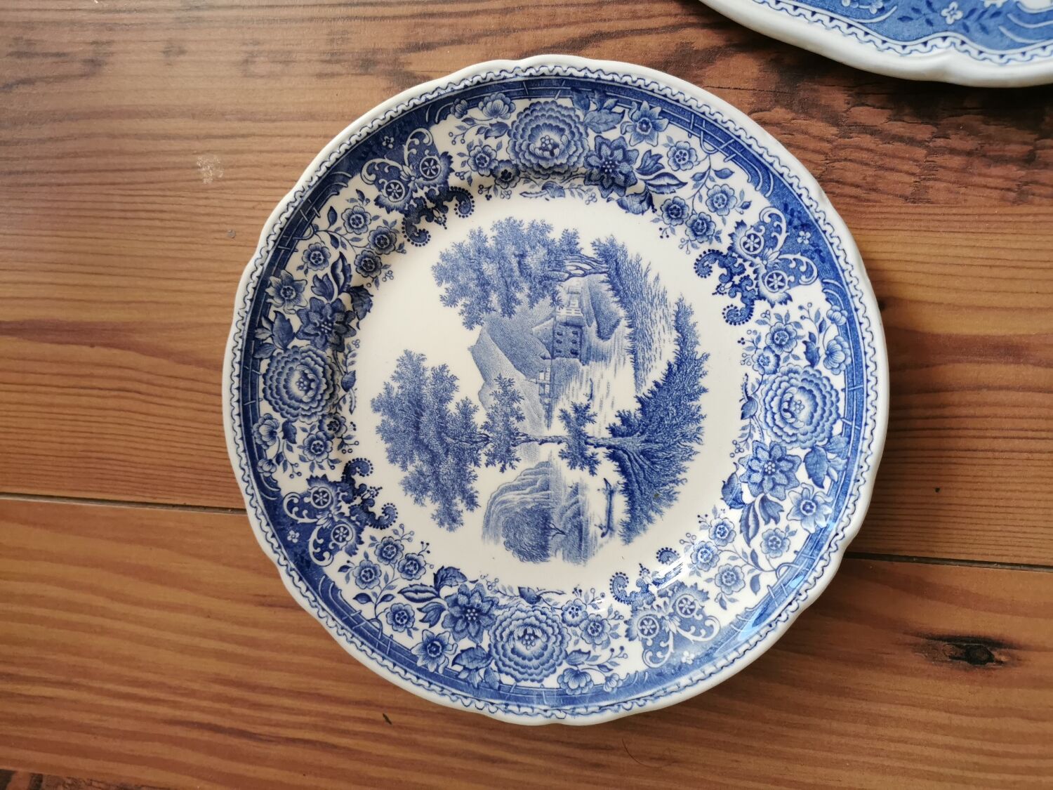 Villeroy and Boch dessert service