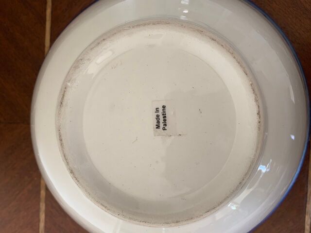 Flowery salad and ramekins