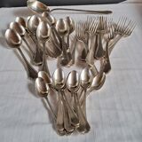 37-piece cutlery set in the liner style