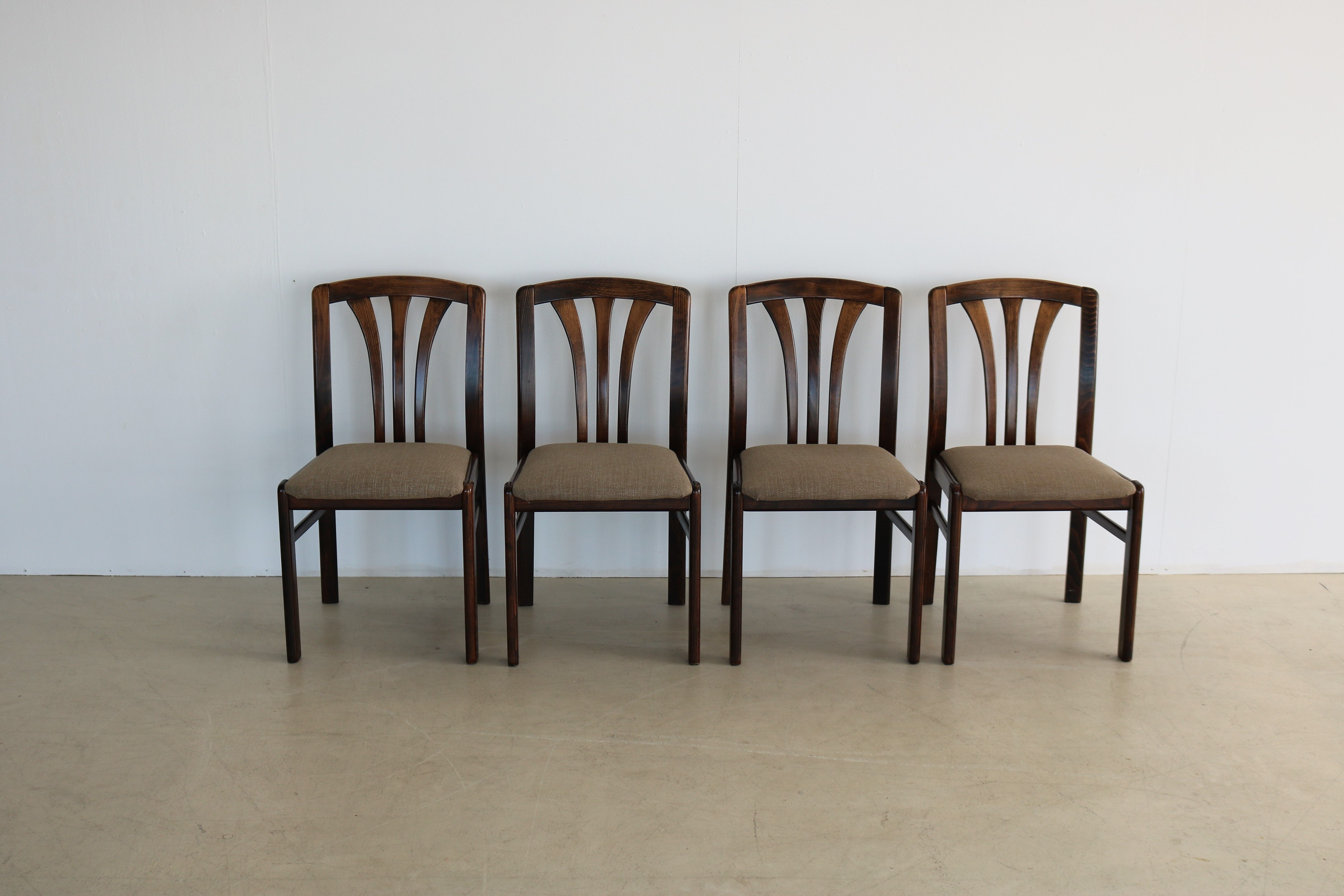 Ensemble vintage de 4 chaises de salle à manger