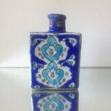 Islamic art ceramic vase in Iznik style antique