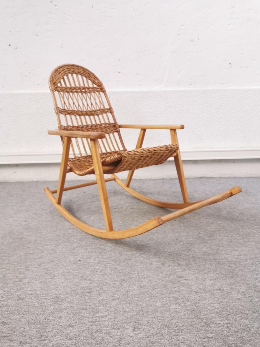 Rocking-chair rattan