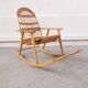 Rocking-chair en rotin