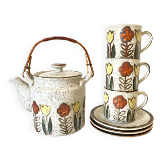 Stoneware teapot and its 3 cups, 70s