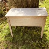 Wooden companion drainer with patina