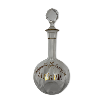 Carafe en verre ancienne
