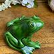 Glazed ceramic frog
