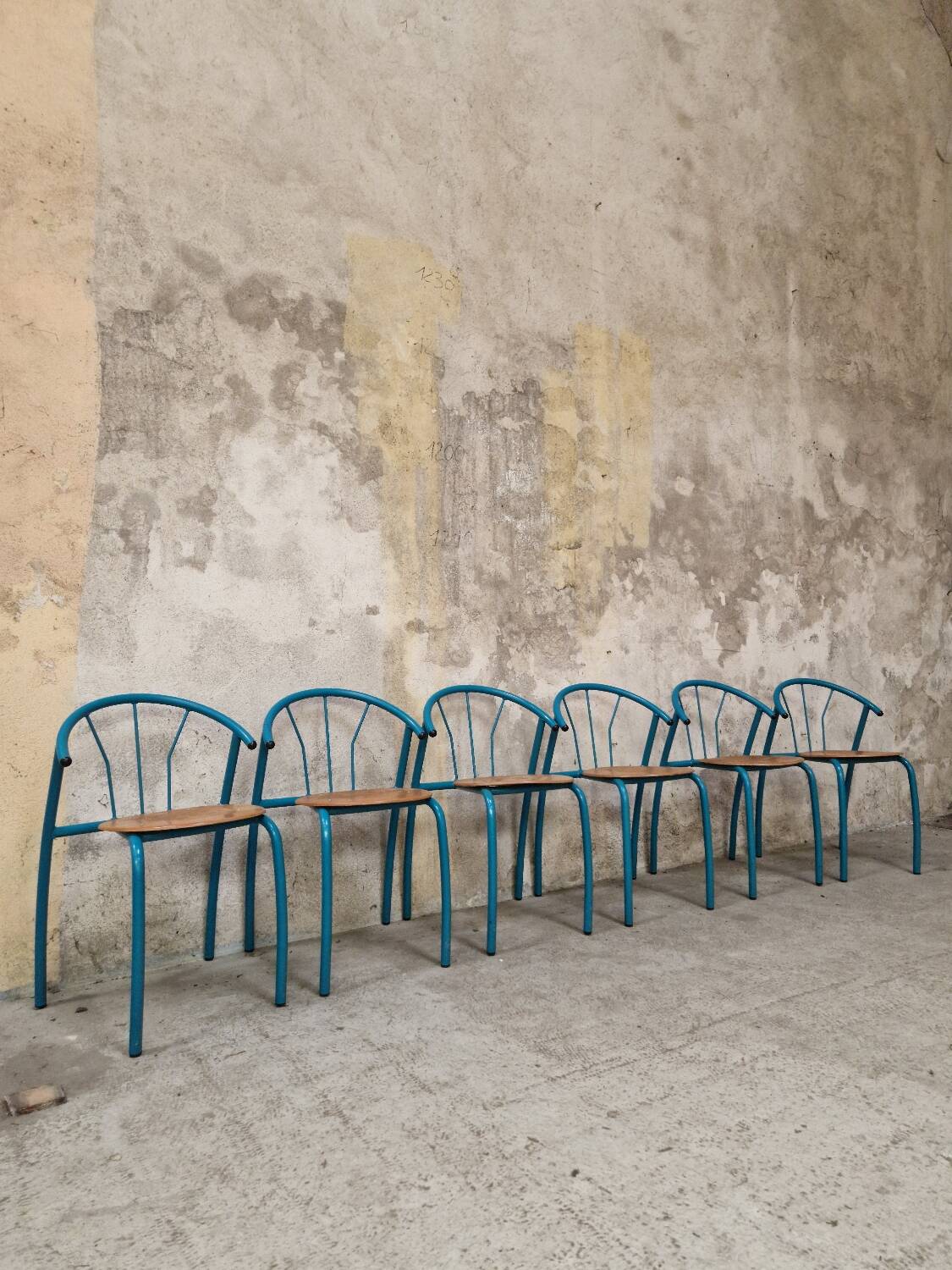 6 designer school chairs