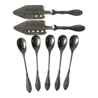 Set of 2 BERGER absinthe spoons and 5 small silver metal teaspoons