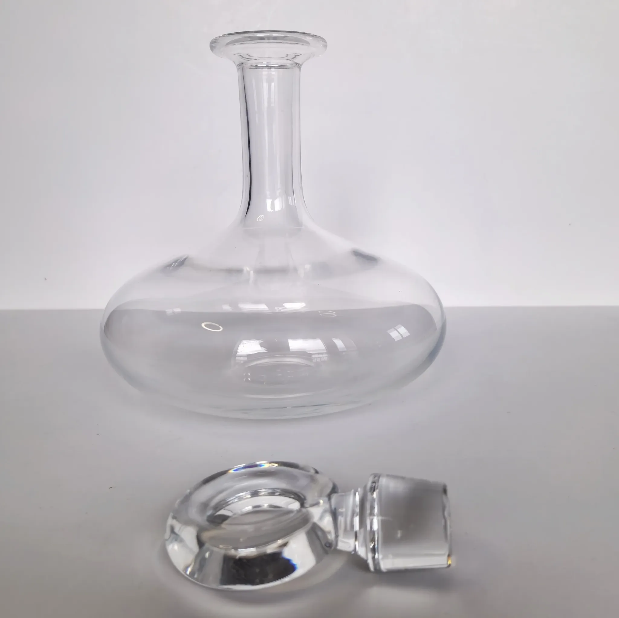Crystal decanter carafe model Œunol.