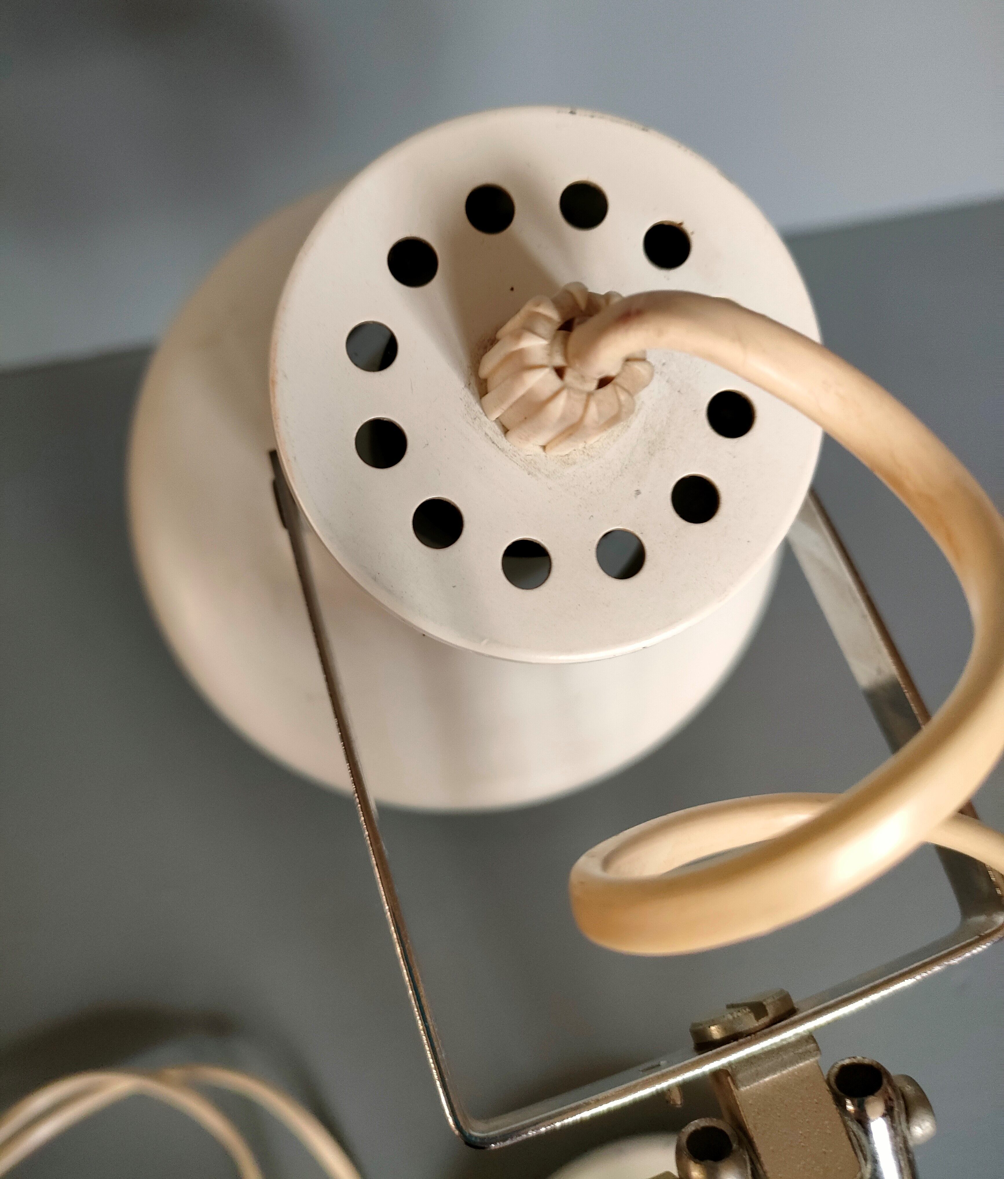 Articulated metal desk lamp from the 1950s/1960s