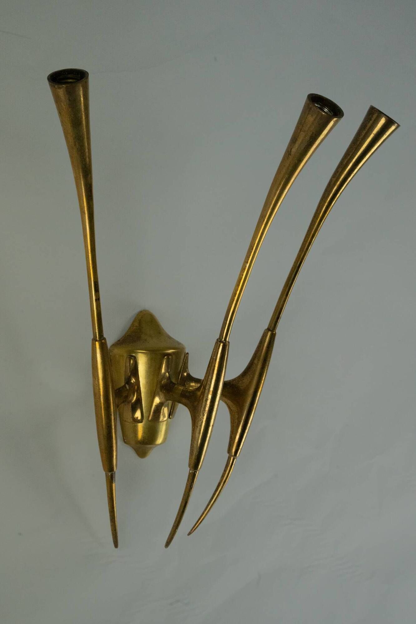 Single Brass Wall Sconce by Oscar Torlasco for Lumi Milano, Italy 1950s