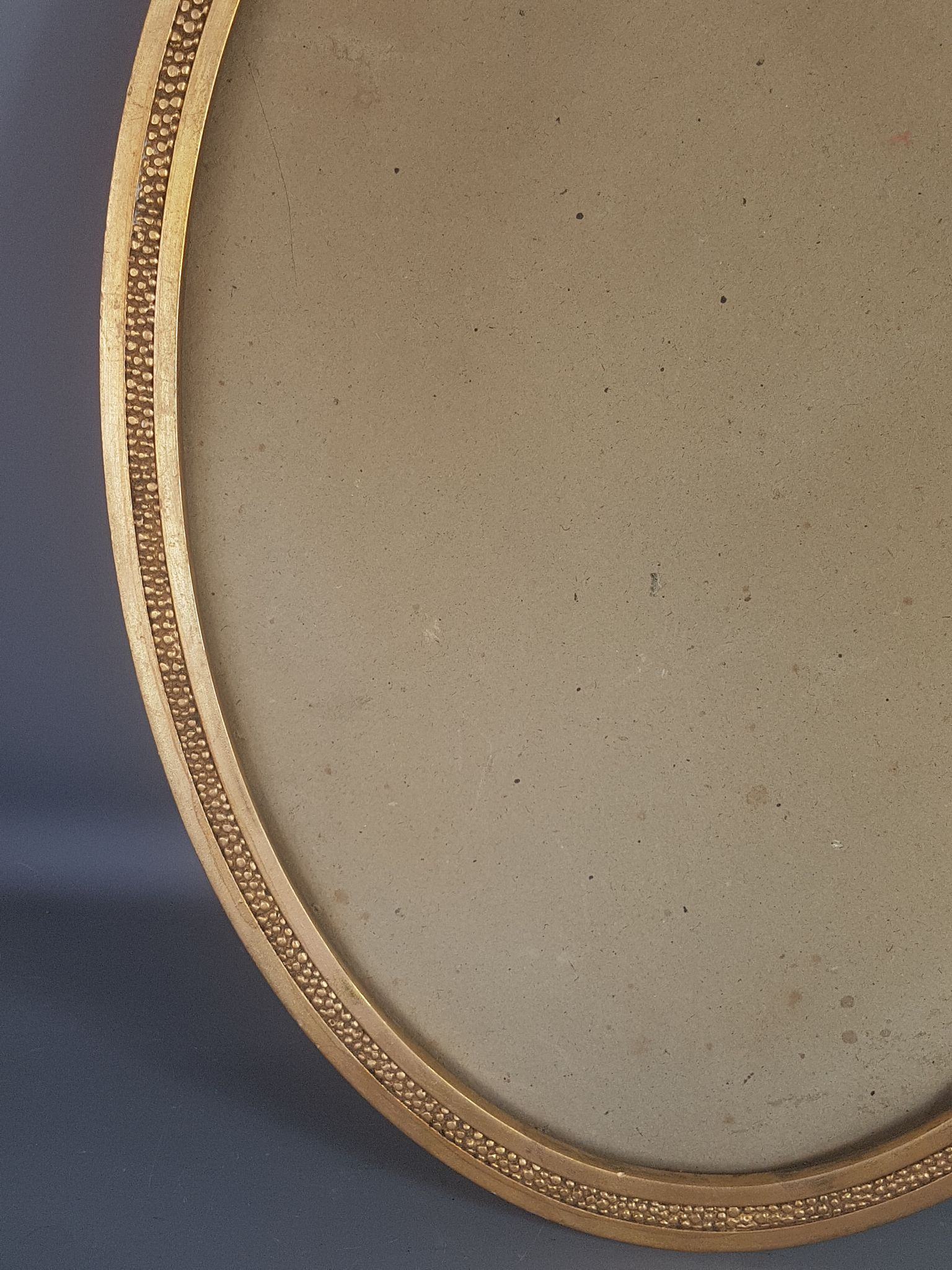Former oval Art-Deco wood frame - 56x38 cm gold stucco, 50.2x35.2 cm SB