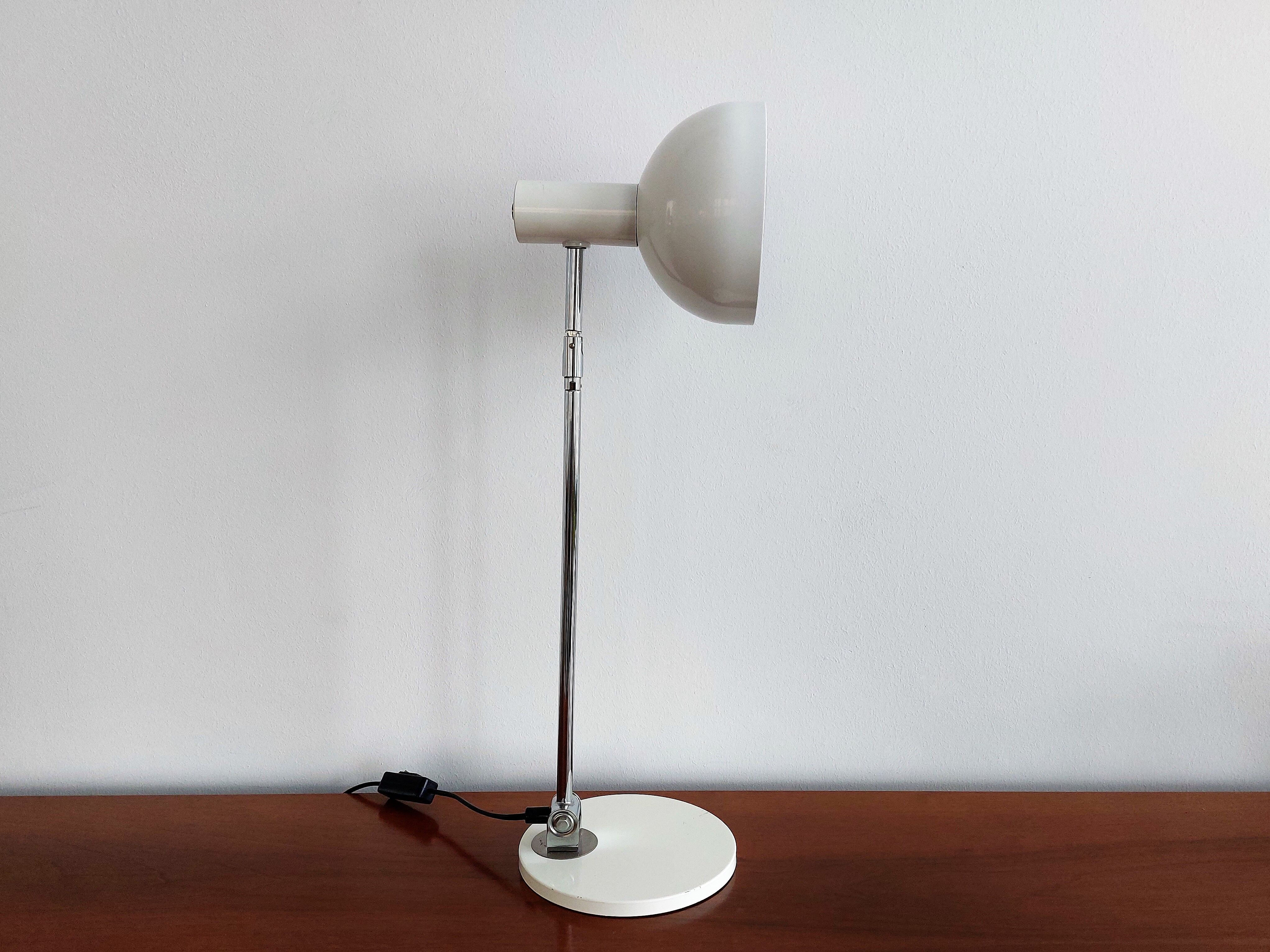 Reversible white metal and chrome table lamp, 1960's