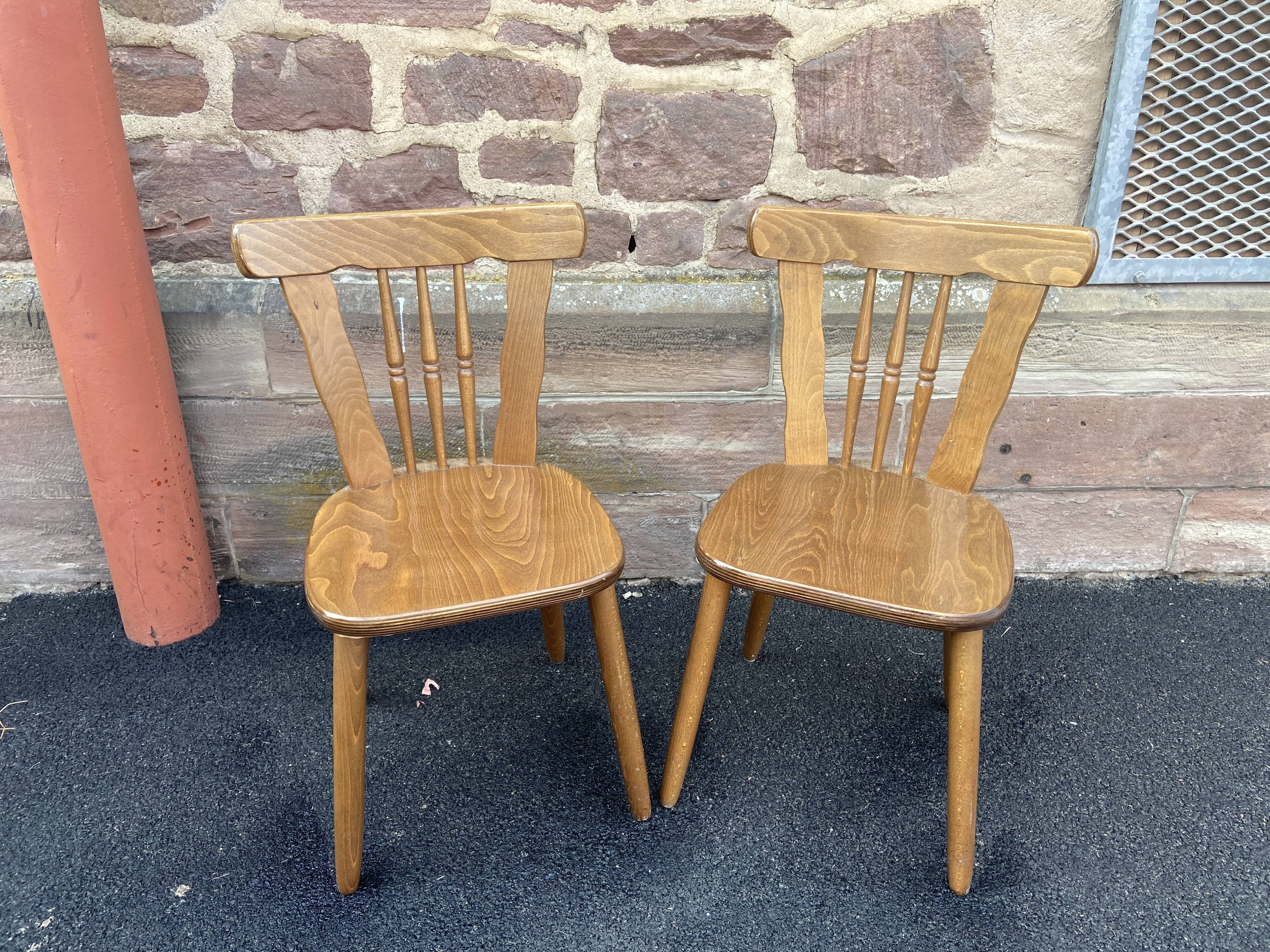 Paire de chaises vintage 1970s