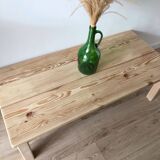 Farmhouse style coffee table, in solid pine