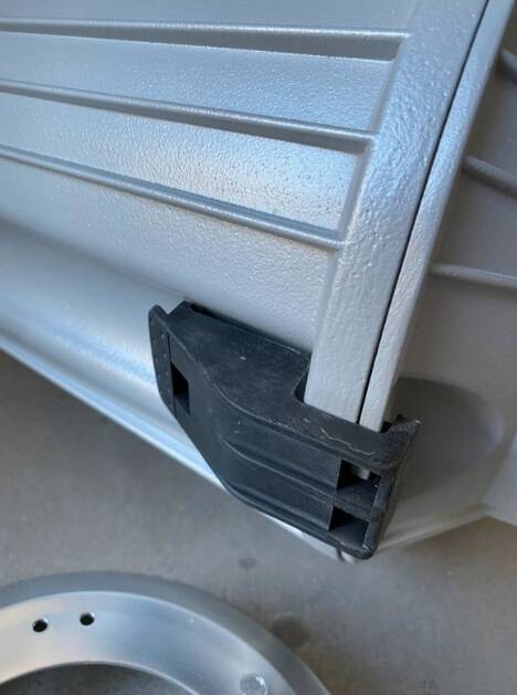 Industrial pendant lights