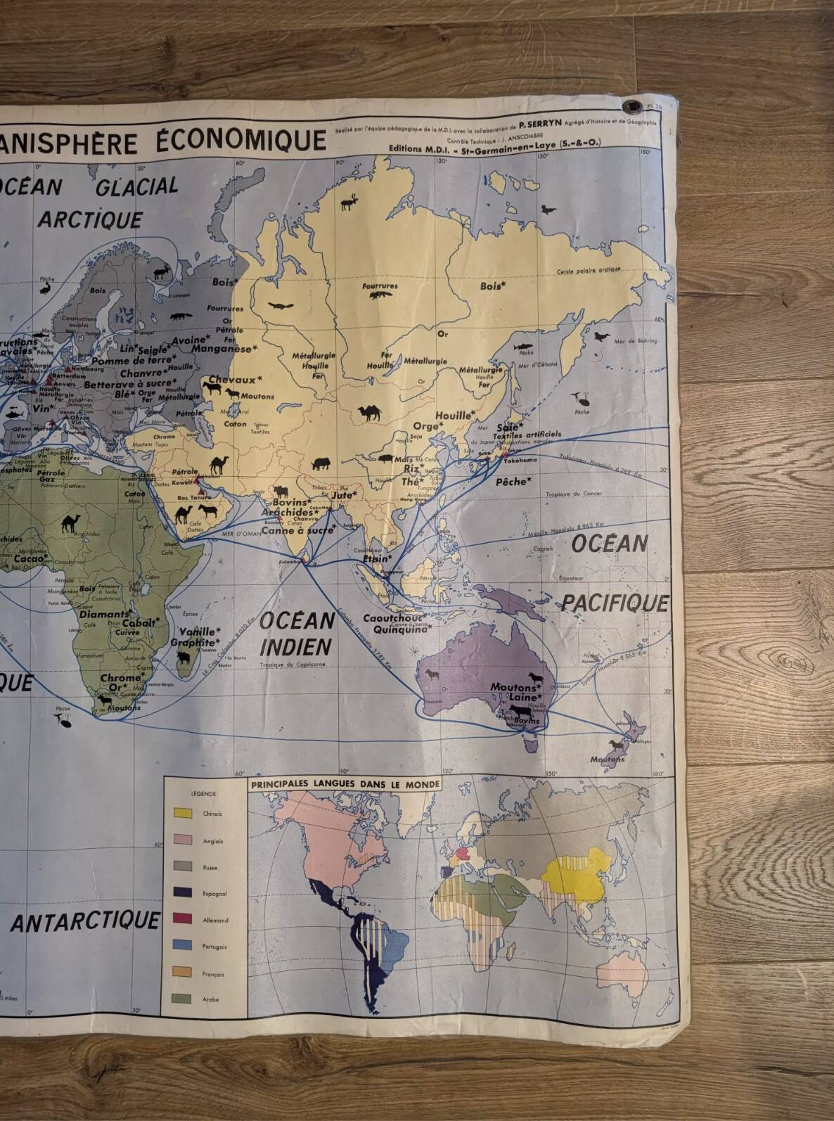 School map / political planisphere and economic planisphere