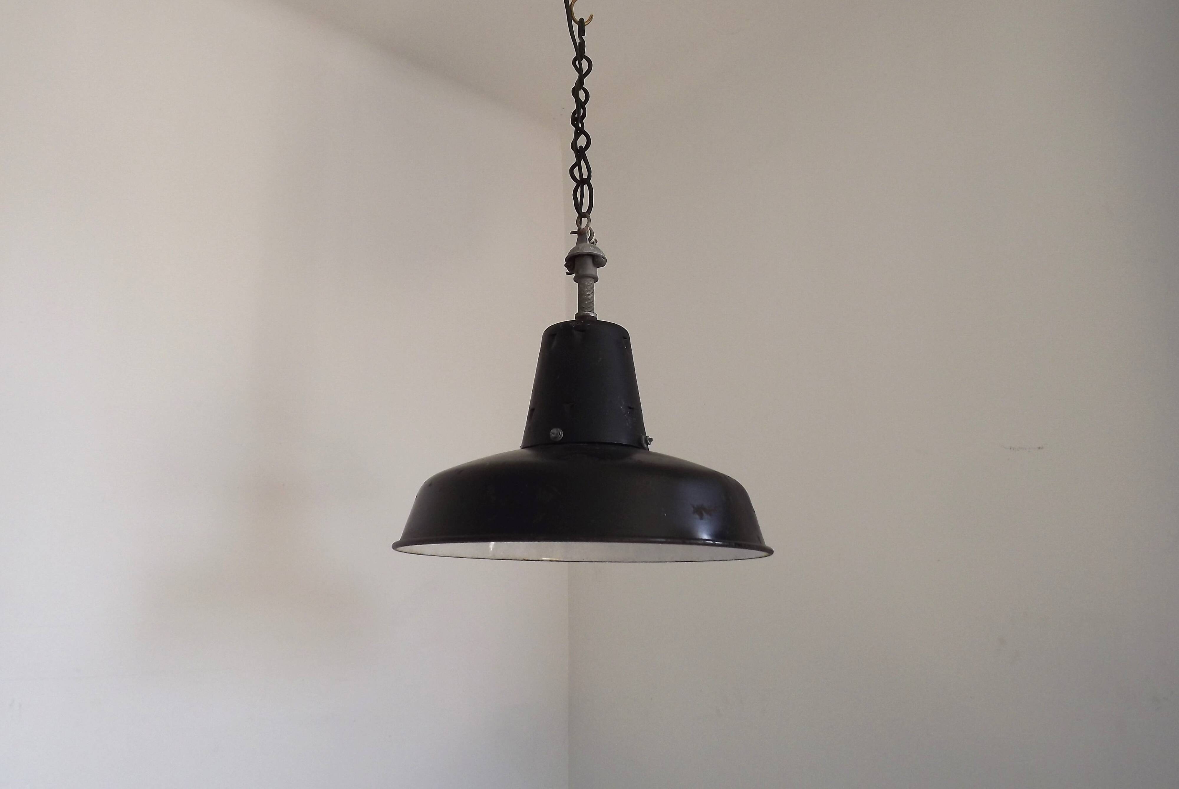 Enameled pendant workshop “reflecto-lux” hanging light, 1950s france