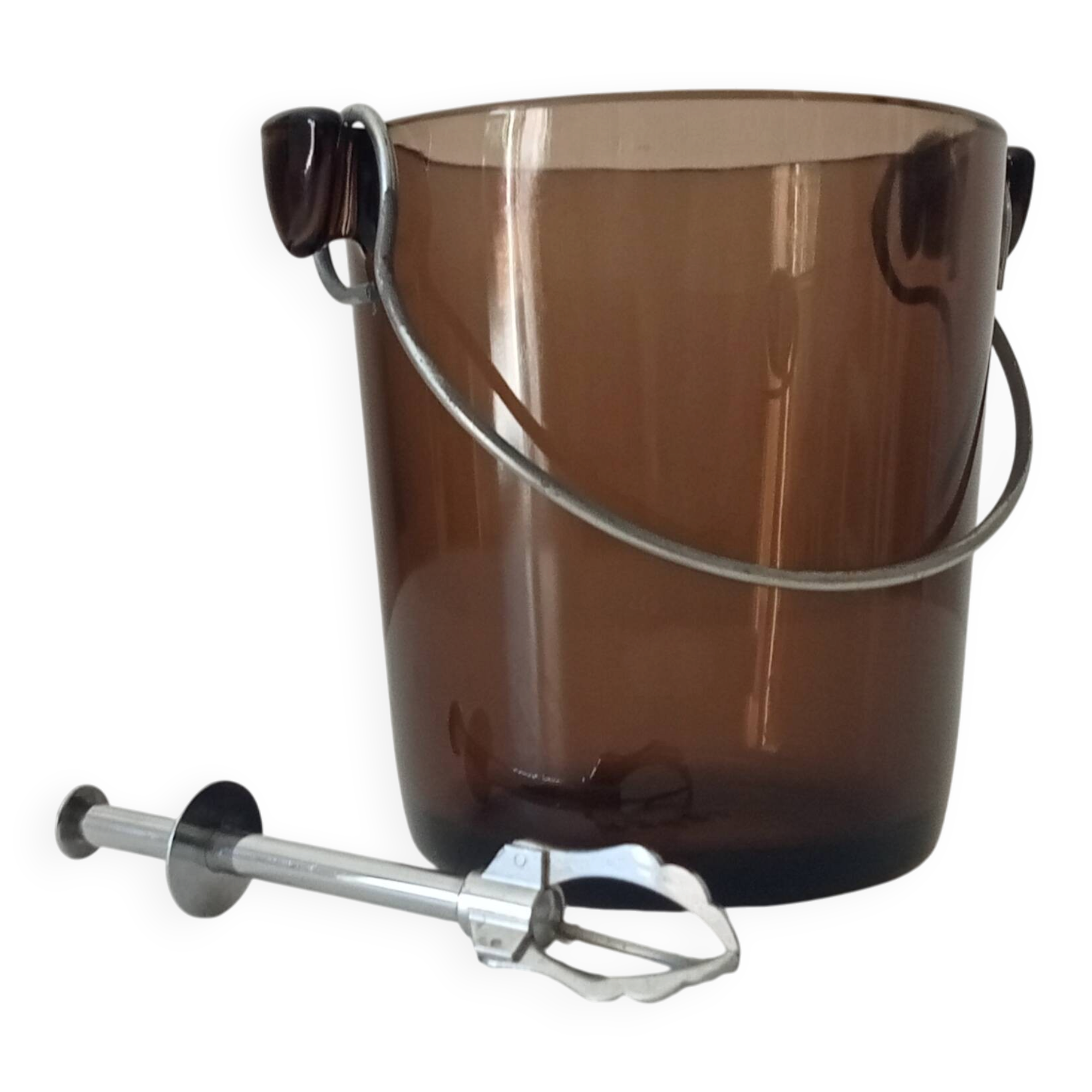 Vintage 1970s ice bucket and tongs.
