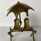 Decorative frogs in gilded brass