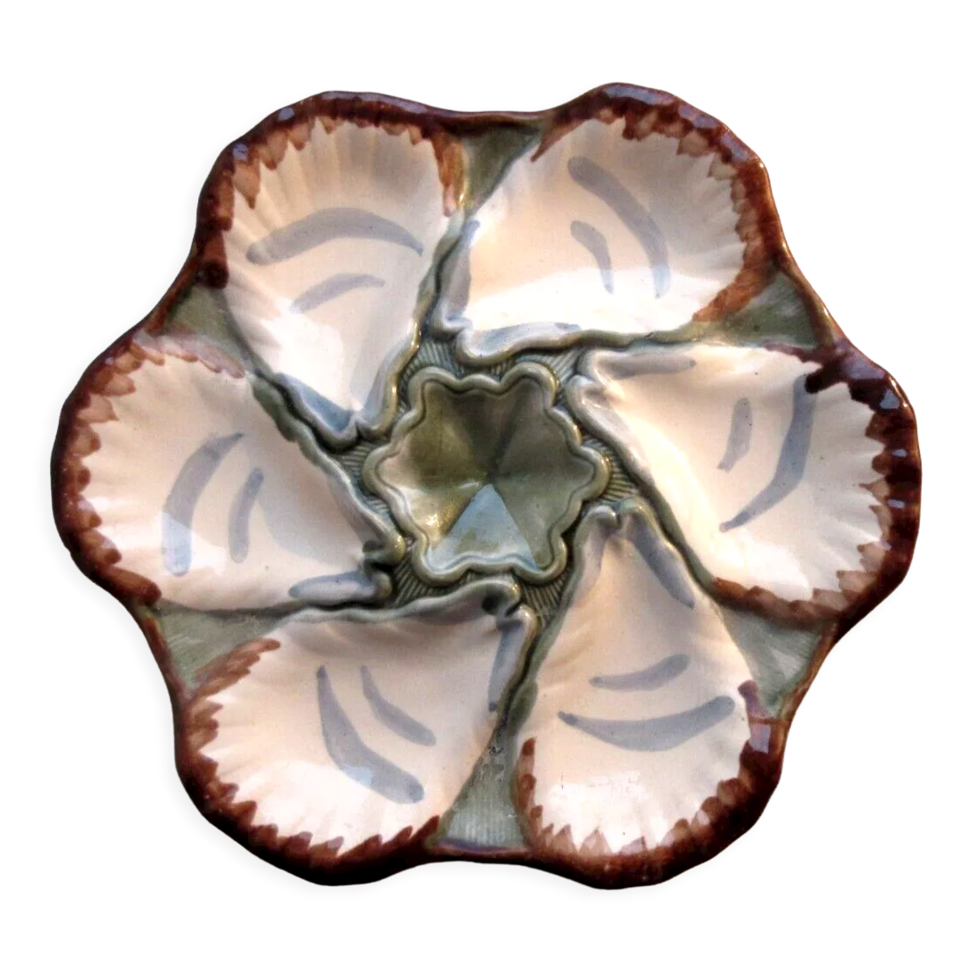Oyster plate signed Terre de Fer Longchamp.