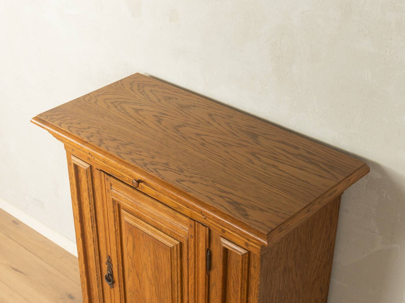 Classic antique chest of drawers from before 1900