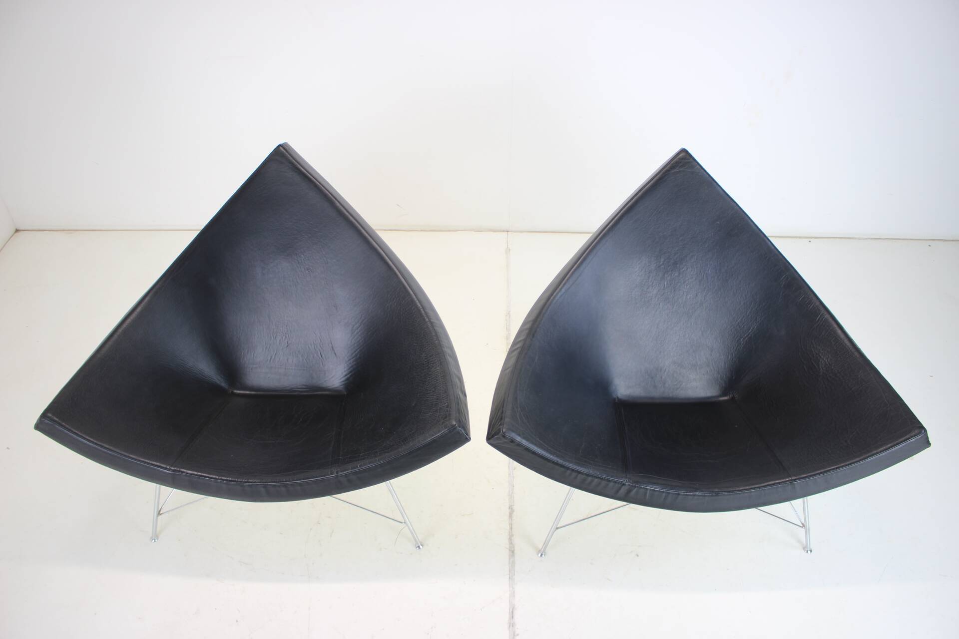 Set of Two Leather Original George Nelson Coconut Chairs, Vitra