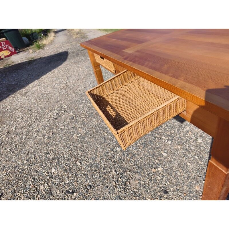 Table vintage en pin et osier