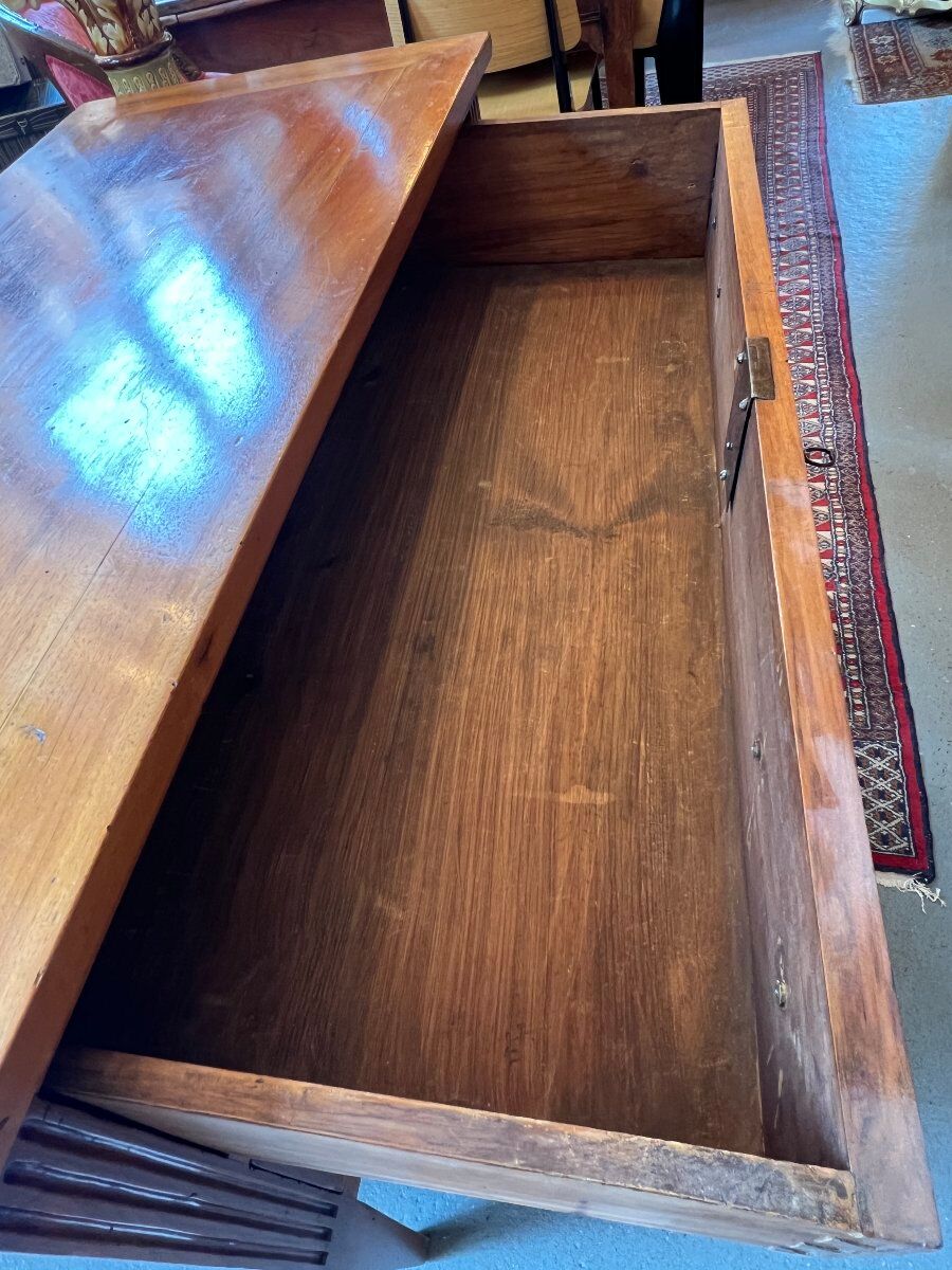 Louis XVI jump commode, 18th century, made of solid walnut.
