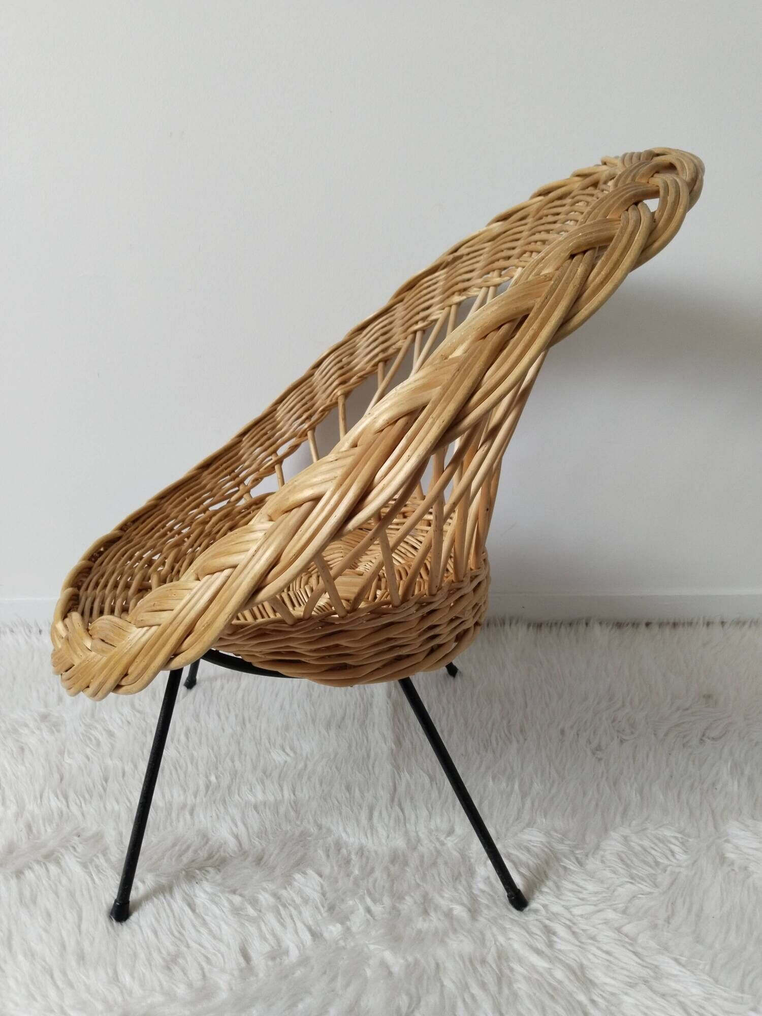 Children's rattan basket armchair, metal compass legs (n2)