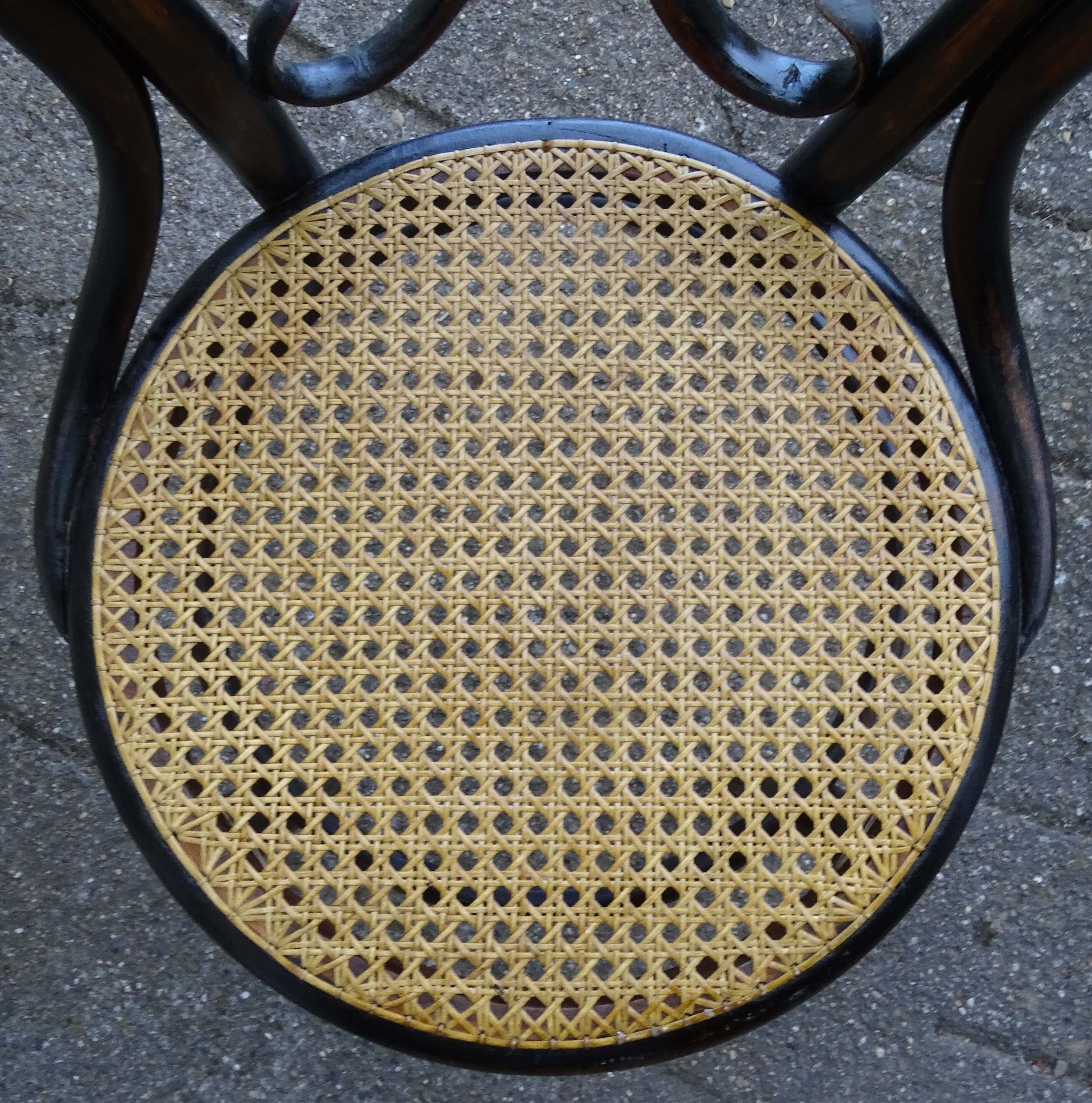 2 KOHN N°35 Art Nouveau bistro chairs -1875- recently hand-caned