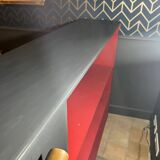 Bar, comptoir en bois peint