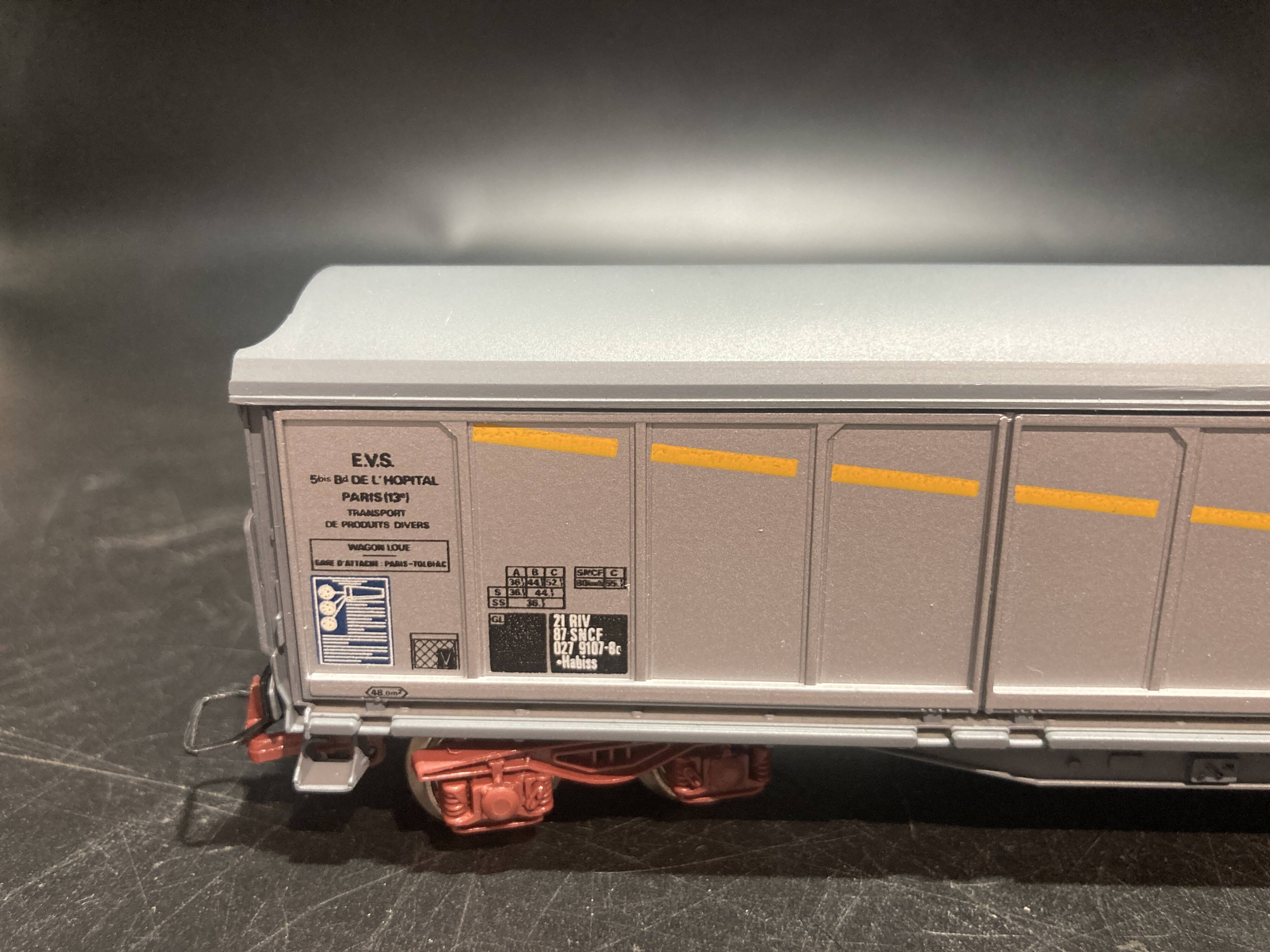 Jouef passenger wagon