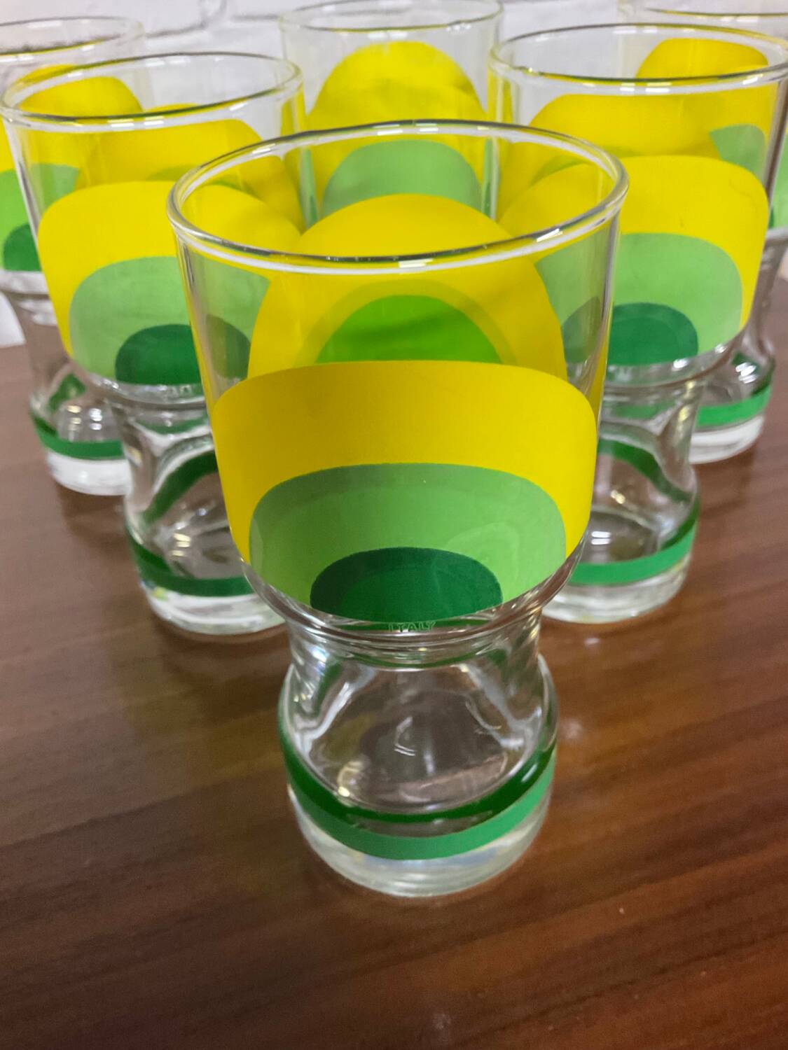 Series of 6 vintage Italy glasses