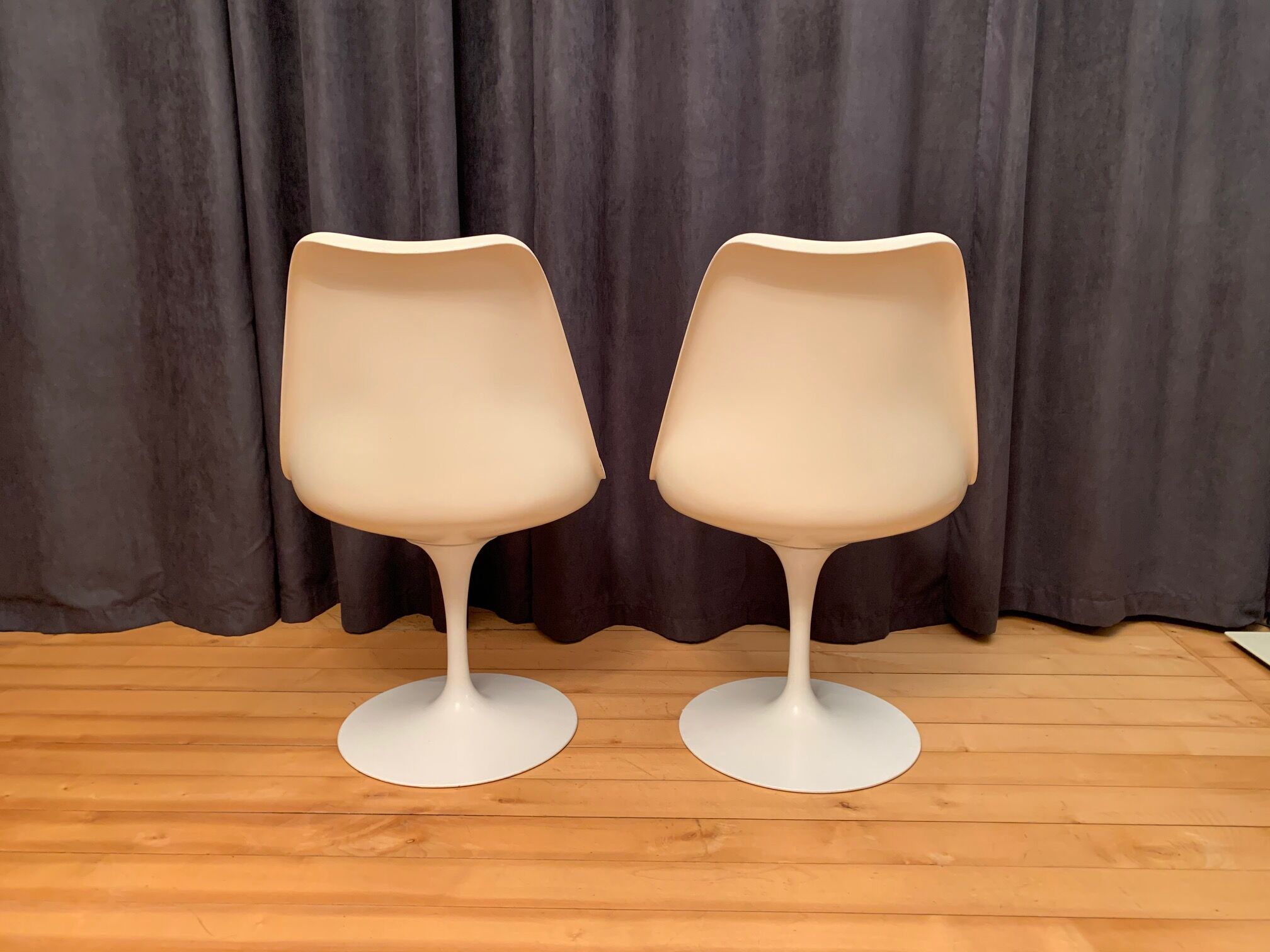 Paire de chaises Tulip modèle 151 conçue par Eero Saarinen, Knoll International, années 1950