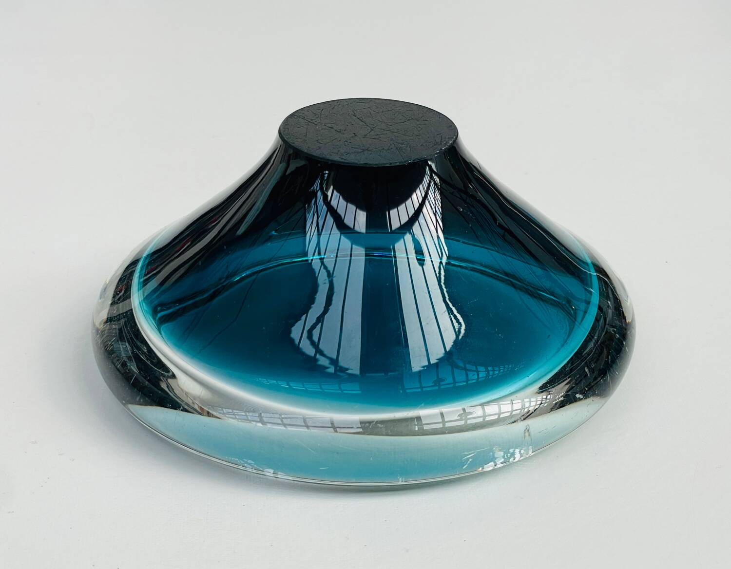 Scandinavian blue sommerso glass catchall – vintage design from the 1960s.