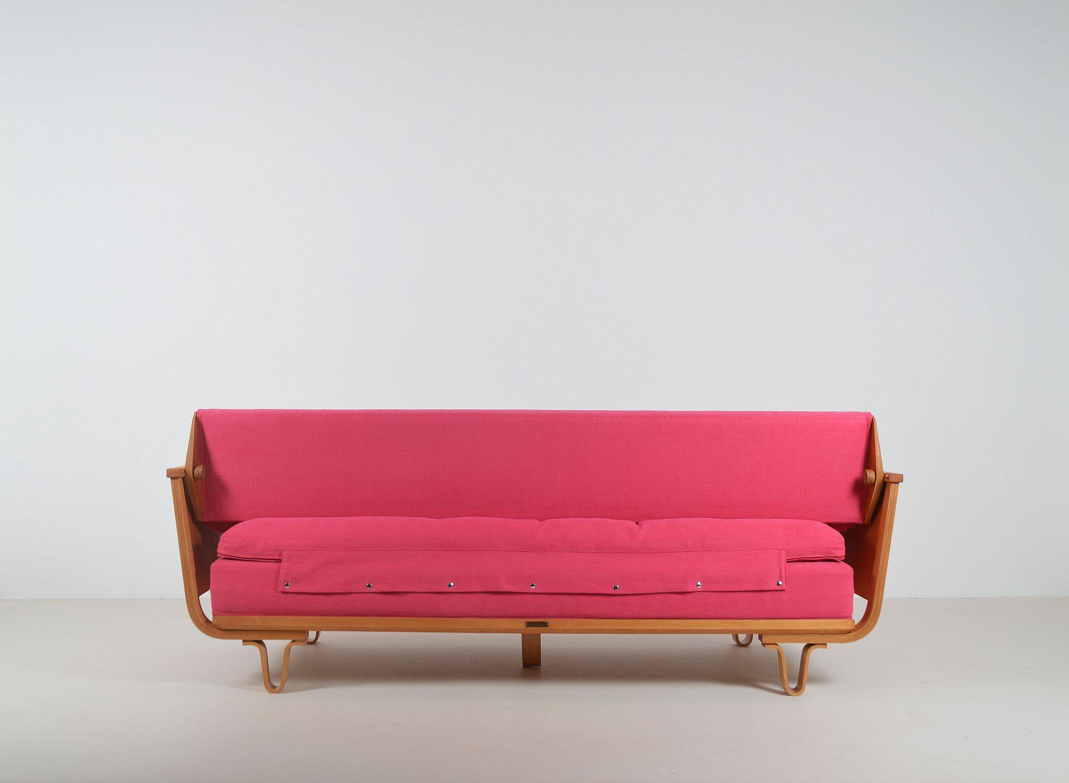 Daybed MB01 designed by Cees Braakman for Pastoe, 1950s