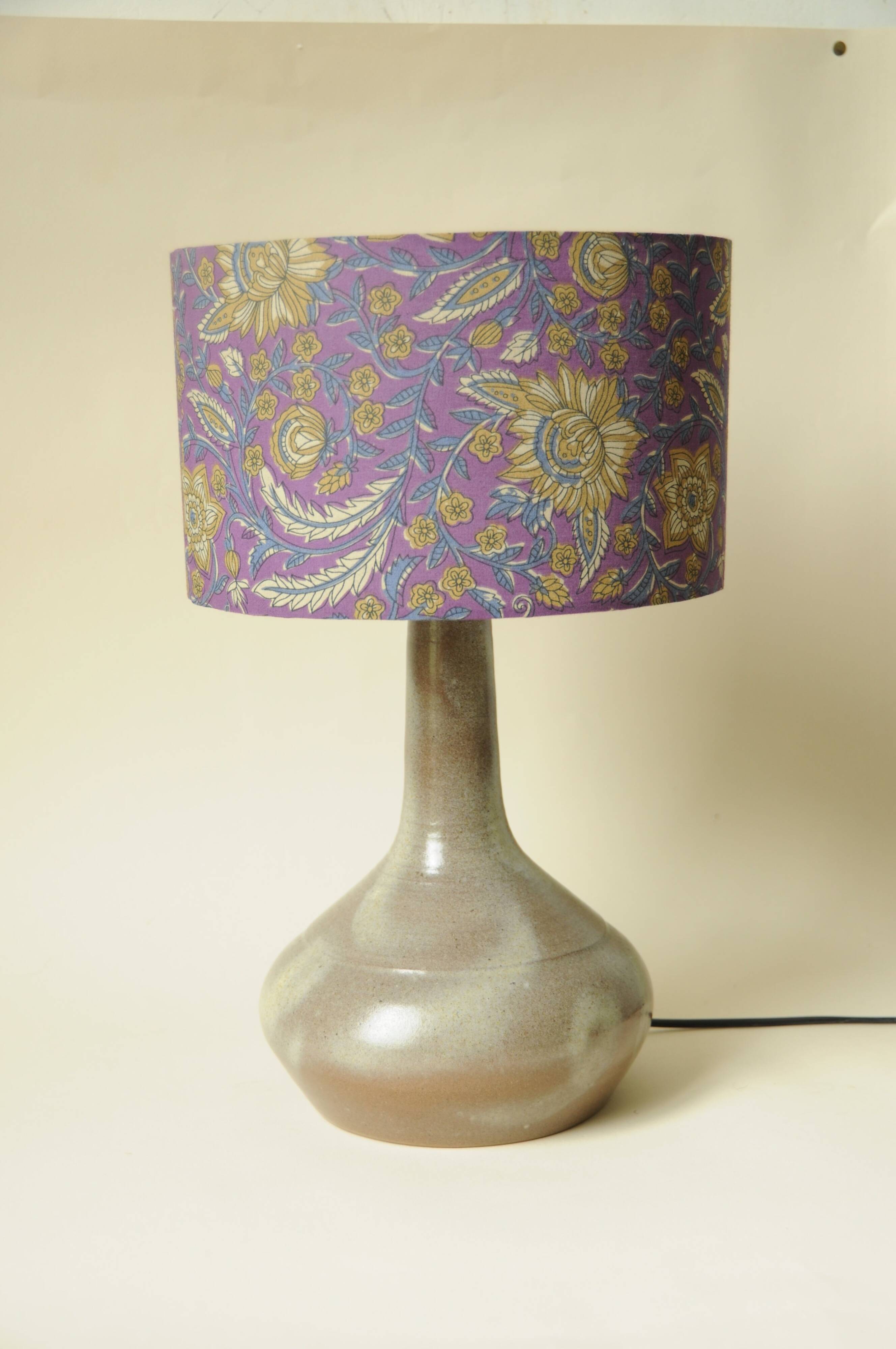 Vintage Ceramic Lamp - Indian Purple Flower Shade - 70s Style