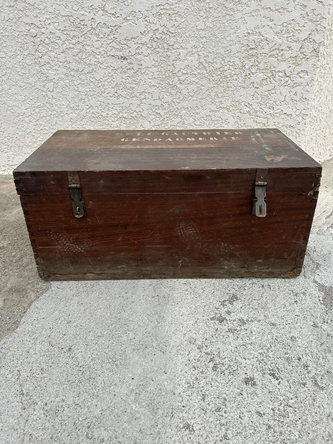 Wooden chest / military trunk