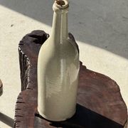 Bouteille vintage en grès beige moucheté H31