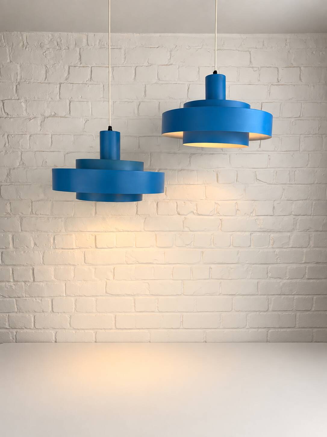 Paire de suspensions Equator bleues par Jo Hammerborg pour Fog & Mørup, 1968