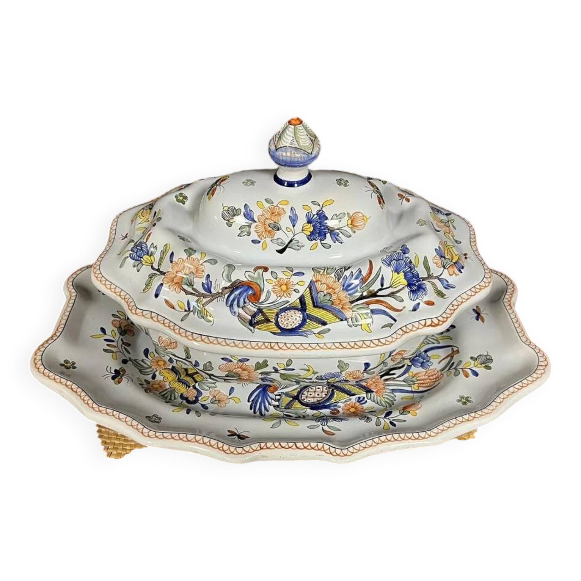 Soupière sur son plat en faïence de Desvres décor Rouen par Géo Martel