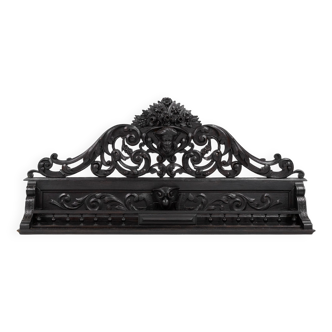 Étagère baroque en bois noir sculpté, richement sculptée, France vers 1850