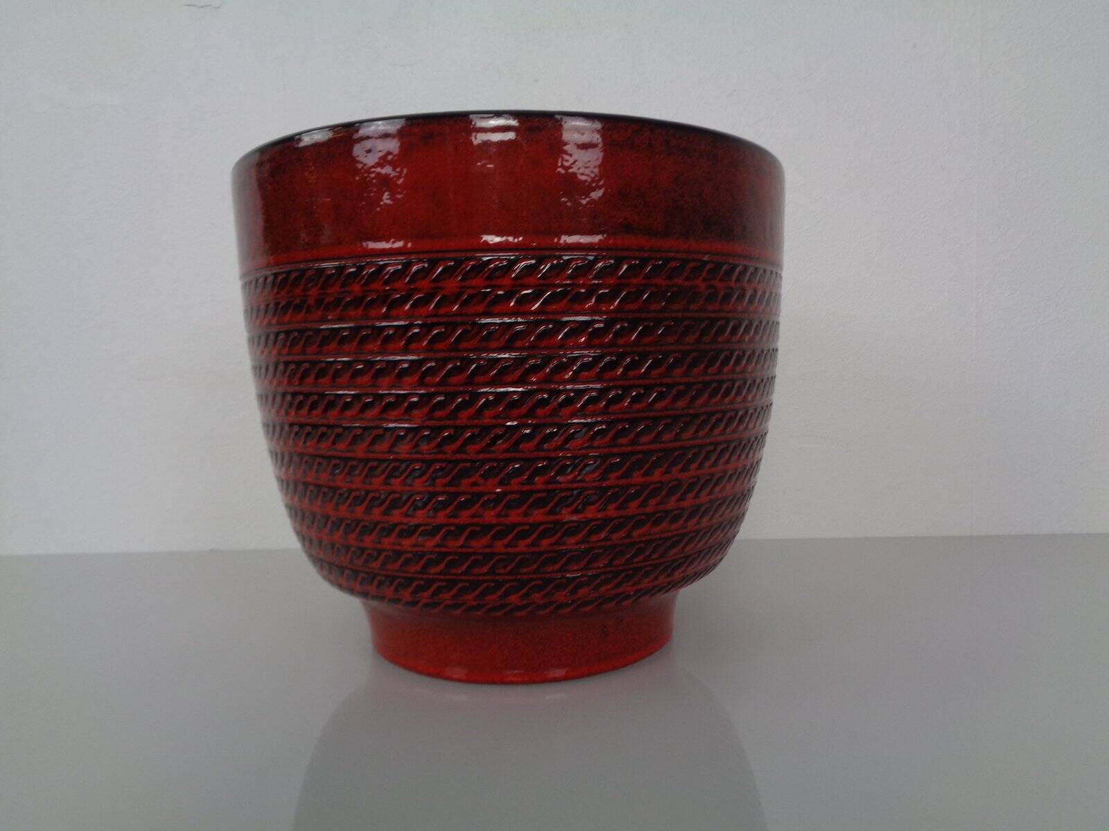 Large ceramic cachepot from Bay Keramik, Germany, 1970s.