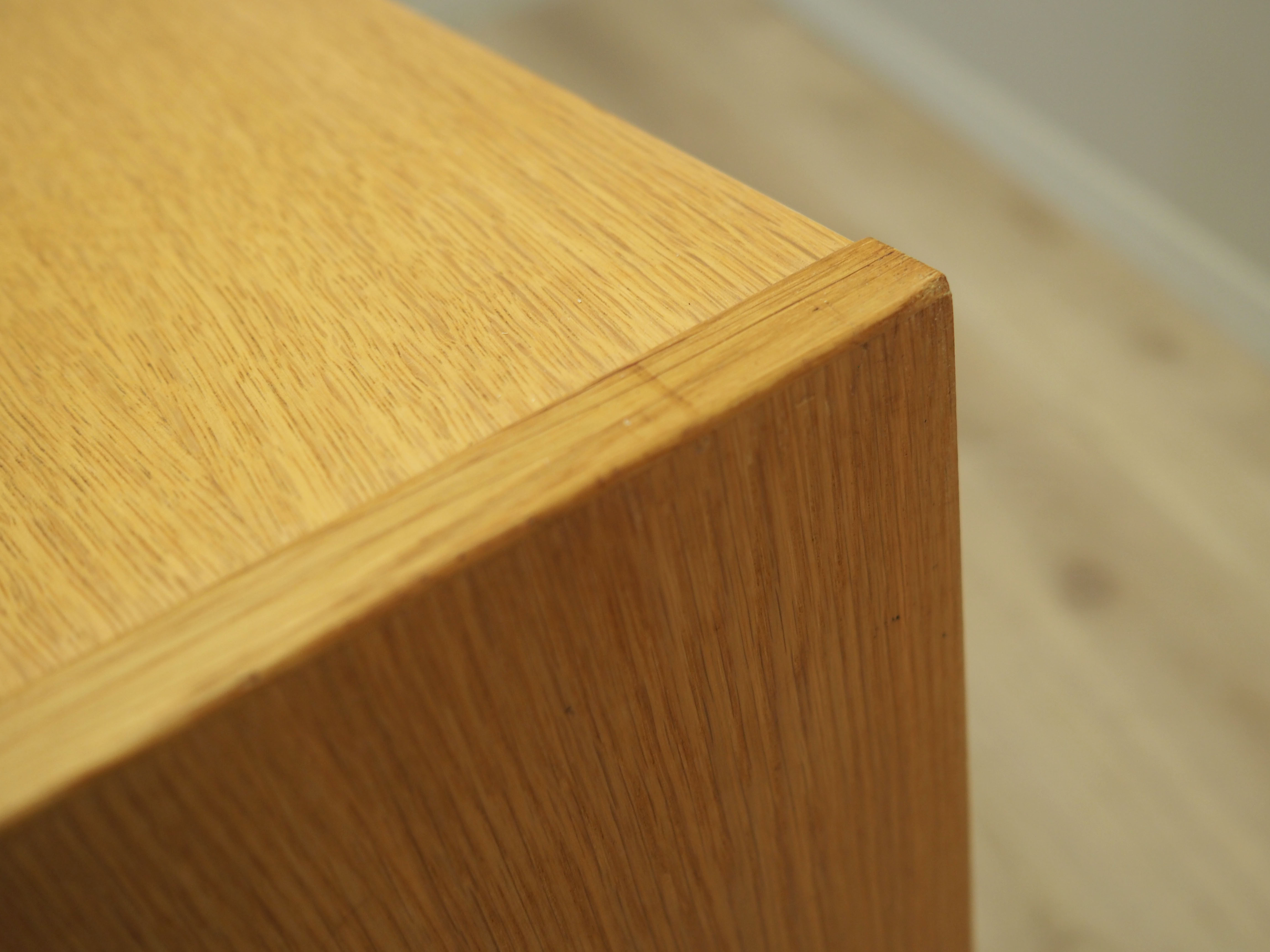 Bibliothèque en frêne, design danois, années 1970, Danemark