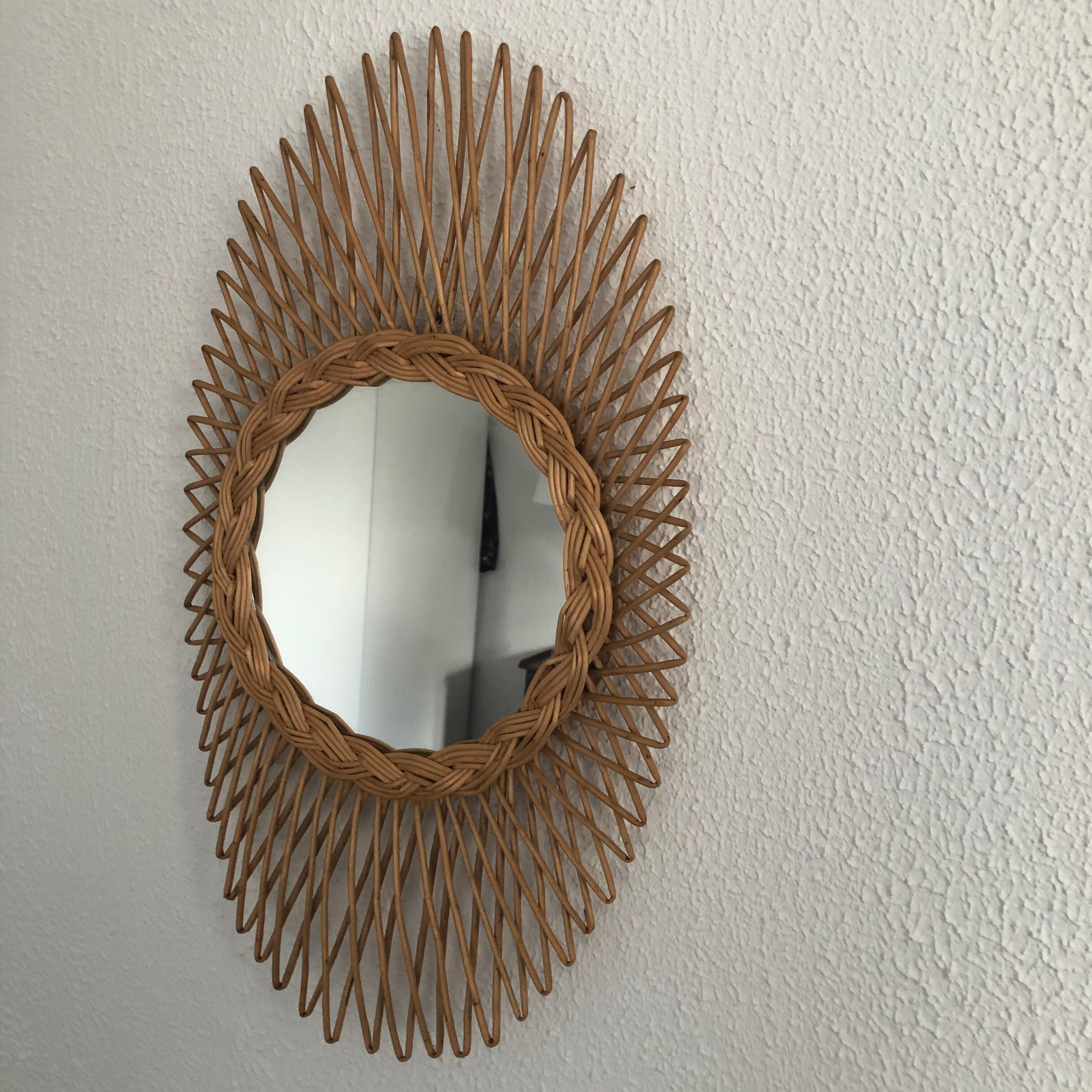 Vintage oval rattan sun mirror 1960 - 52 x 30 cm