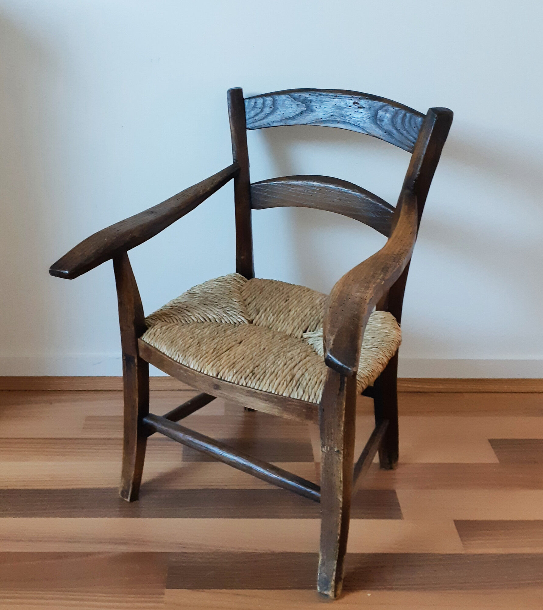 Vintage children's armchair in wood and straw, 50s