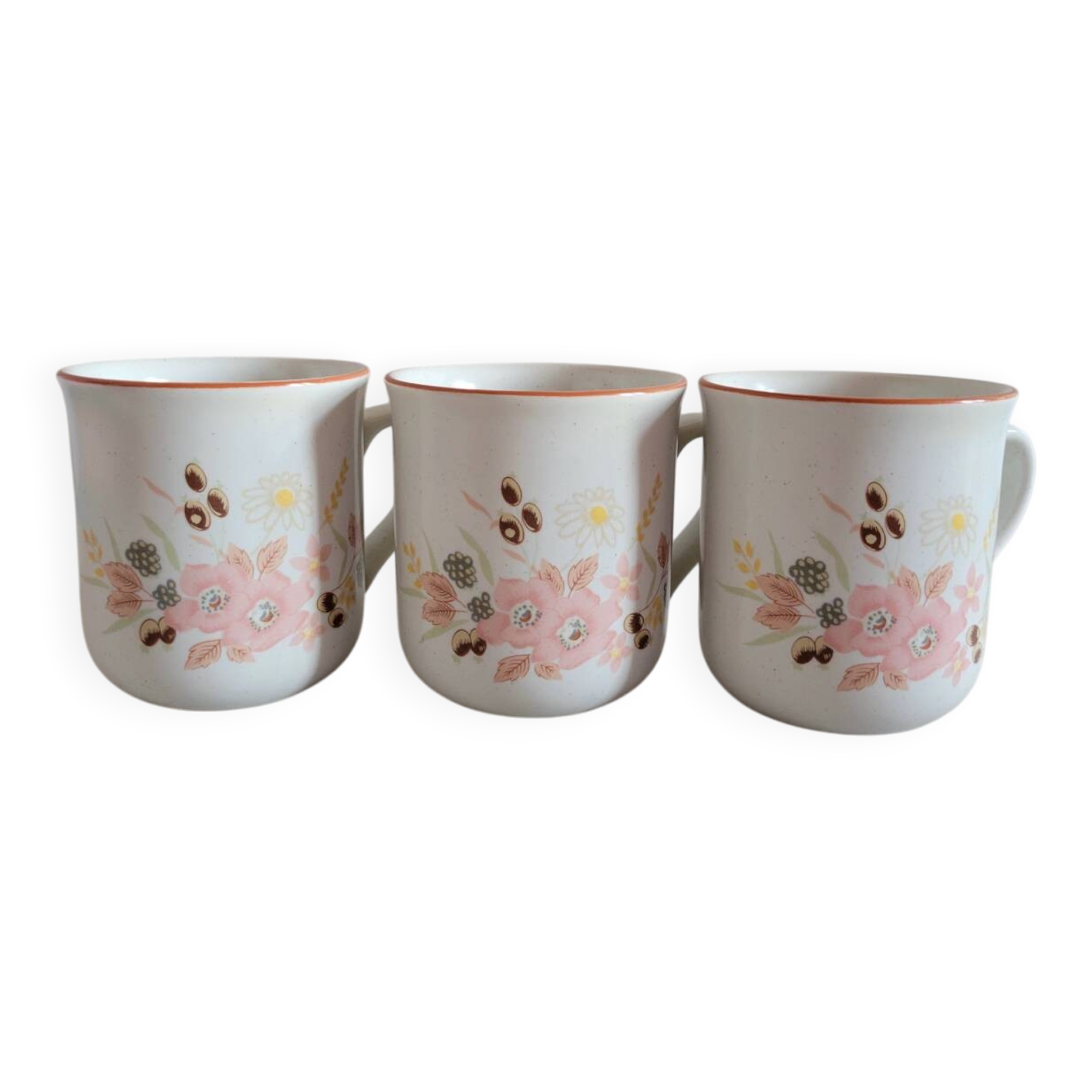 Flowery mugs