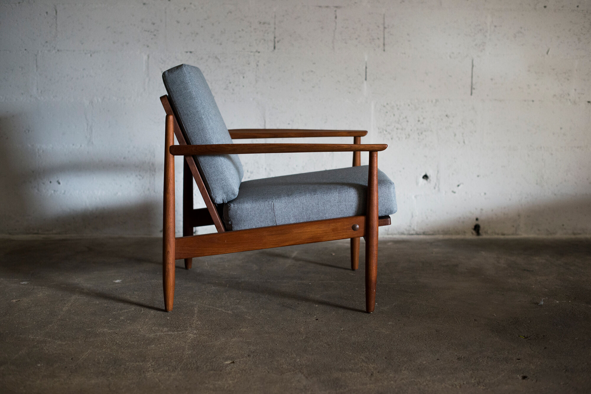 Scandinavian chair in teak